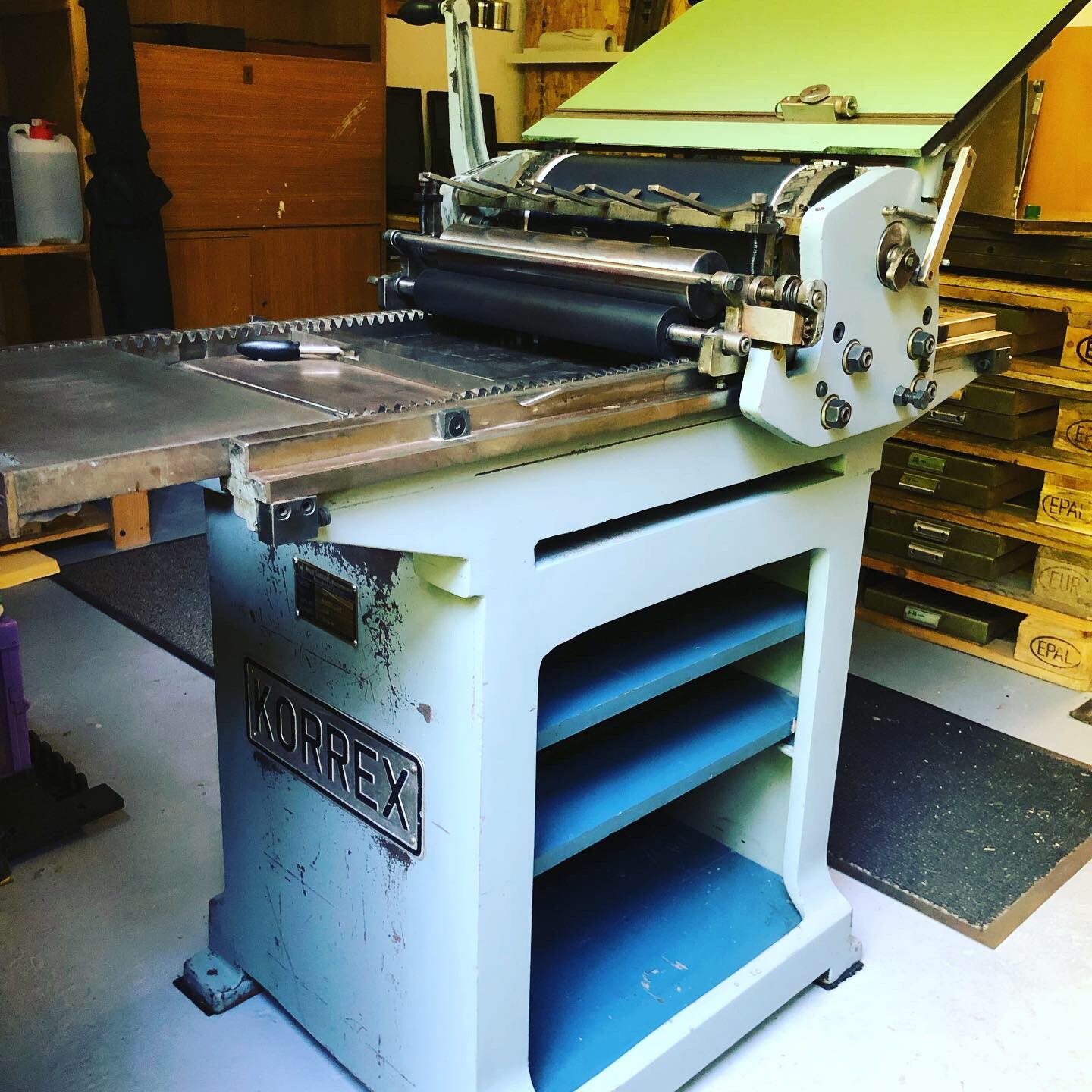 About Paper - Druckwerkstatt